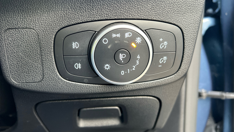 Ford Focus 1.0 EcoBoost 100 Zetec 5dr Petrol Hatchback